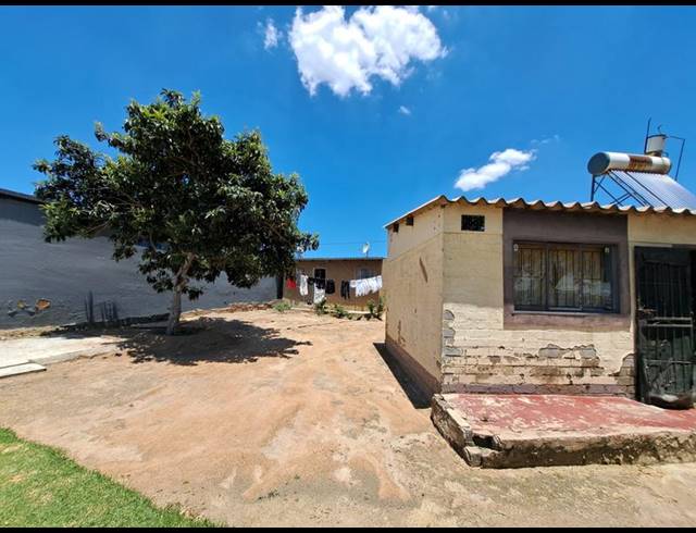4 BEDROOM HOUSE FOR SALE IN KAALFONTEIN